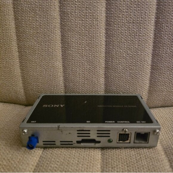 Sony XA-NV400 Navigation Module TomTom Nav - Picture 2 of 8